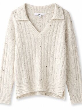 DR2 Cream Cable-Knit V-Neck Sweater with Collar Detail